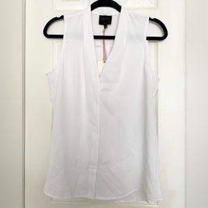 Alex Marie WOV Misha White Vneck Sleveless Classic Executive Top Work Office